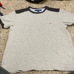 GREY MEDIUM TOMMY TEE SHIRT
